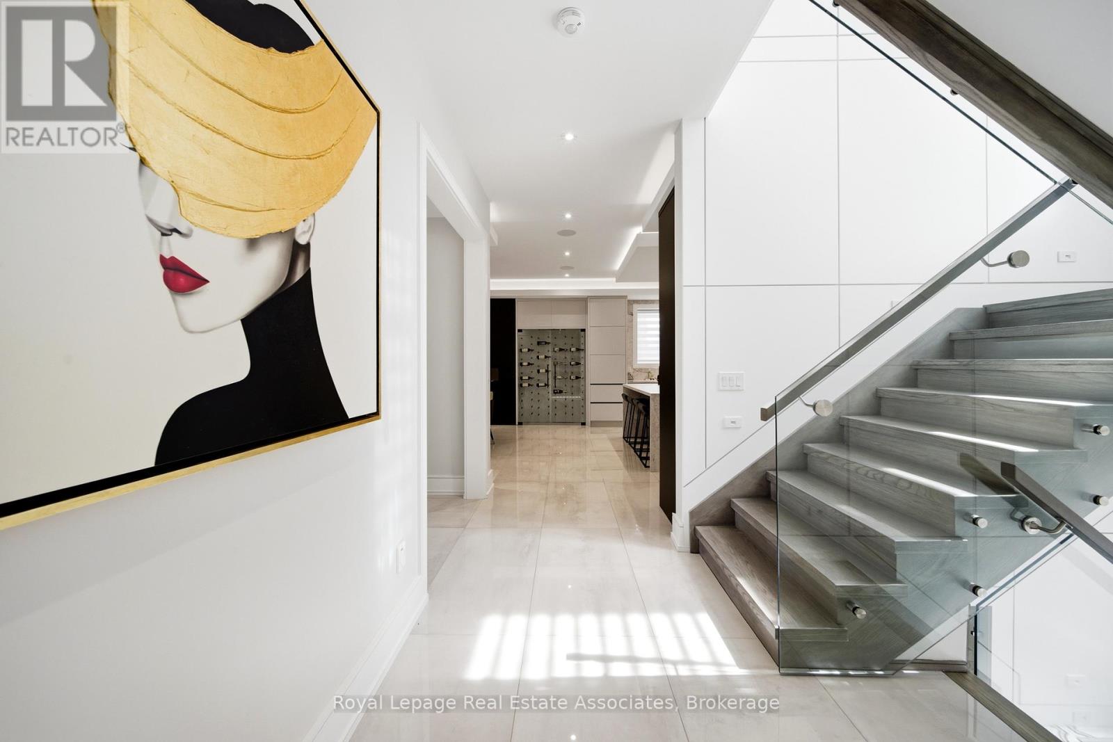 14 Joyce Parkway, Toronto, Ontario  M6B 2S9 - Photo 16 - W13429610