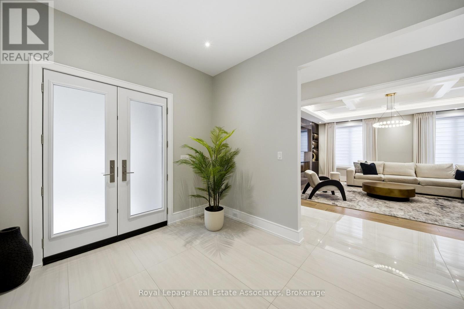 14 Joyce Parkway, Toronto, Ontario  M6B 2S9 - Photo 23 - W13429610