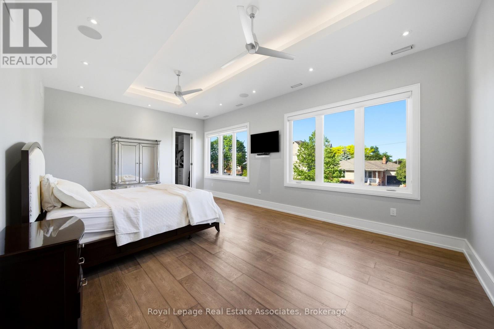 14 Joyce Parkway, Toronto, Ontario  M6B 2S9 - Photo 25 - W13429610
