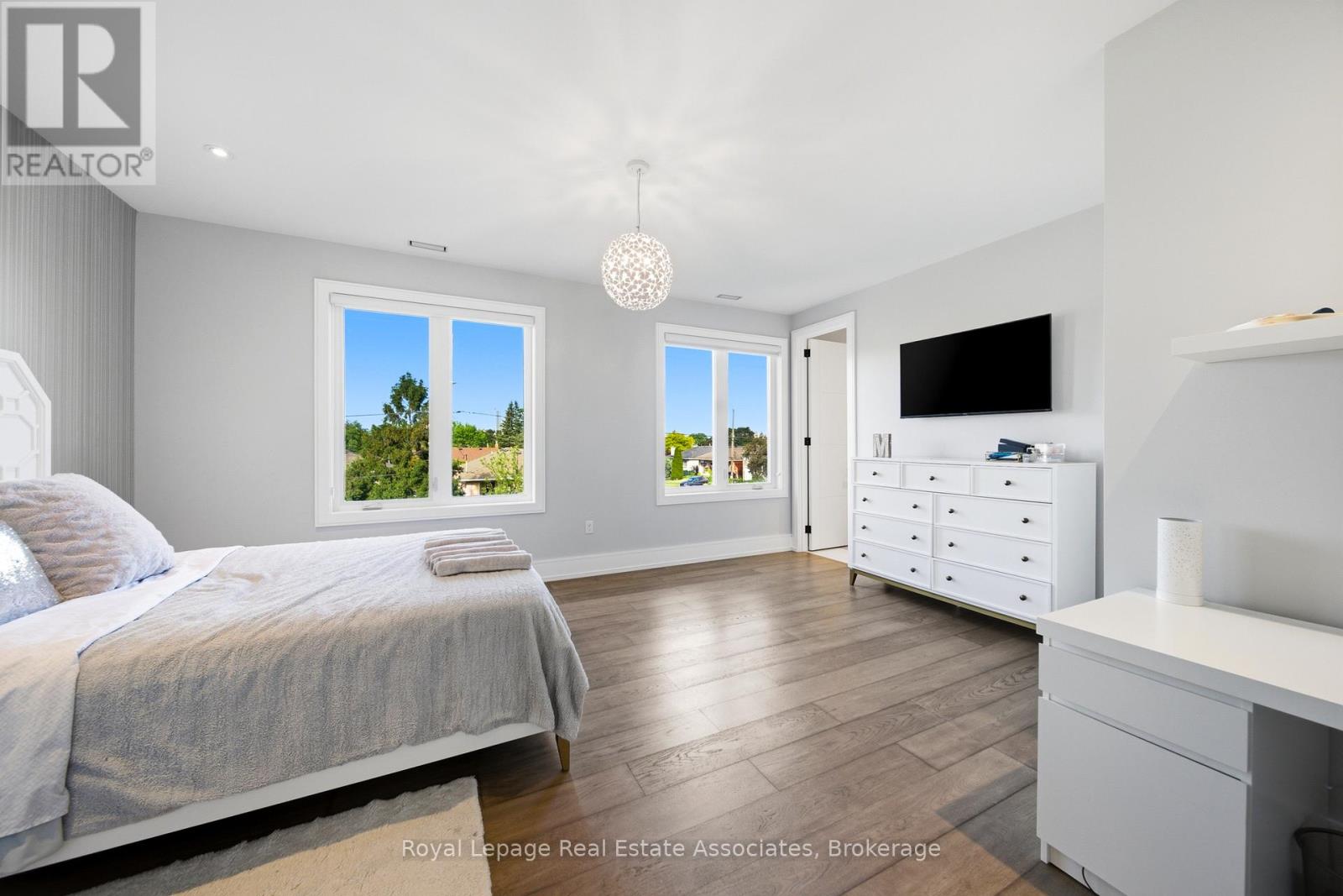 14 Joyce Parkway, Toronto, Ontario  M6B 2S9 - Photo 28 - W13429610