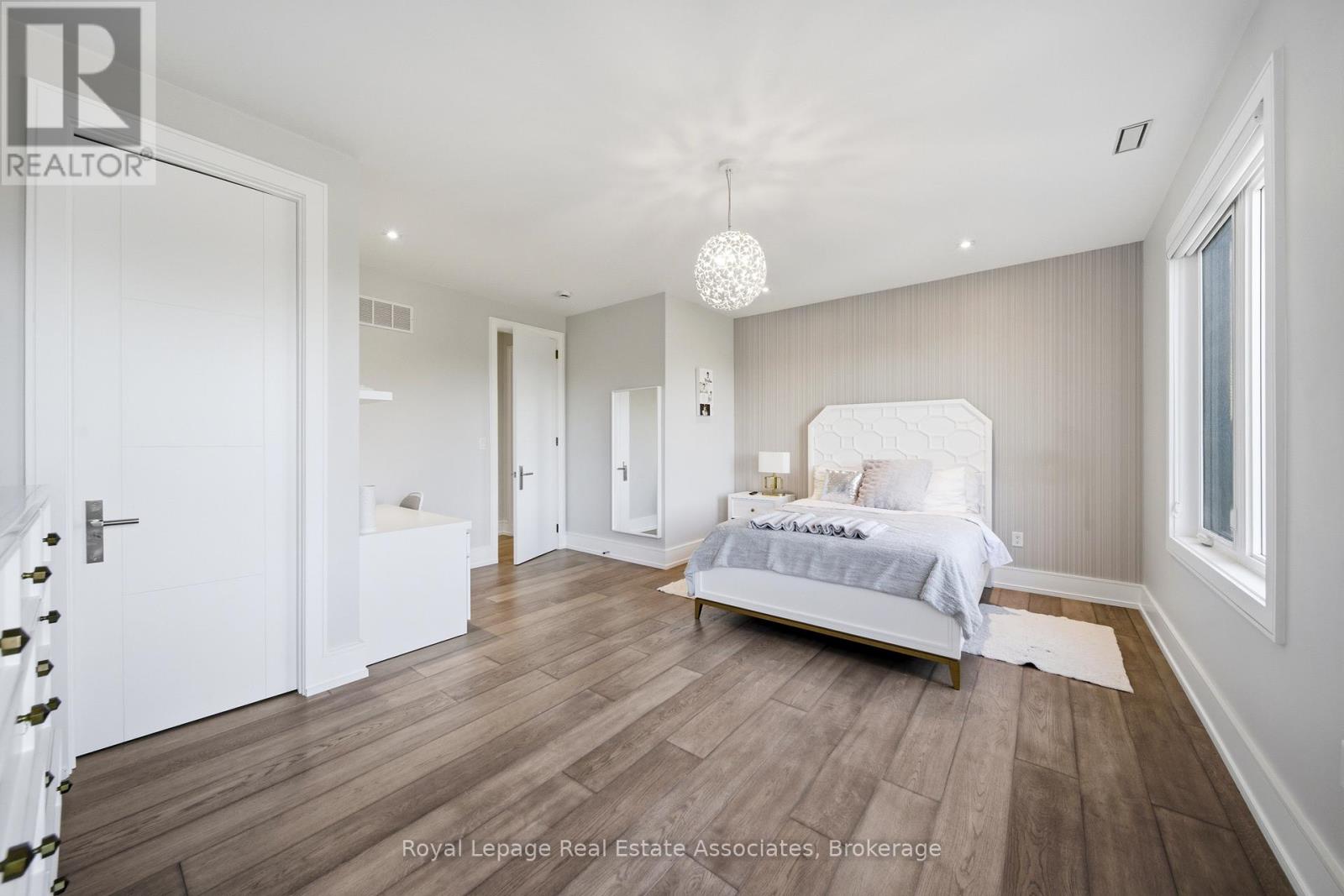 14 Joyce Parkway, Toronto, Ontario  M6B 2S9 - Photo 29 - W13429610