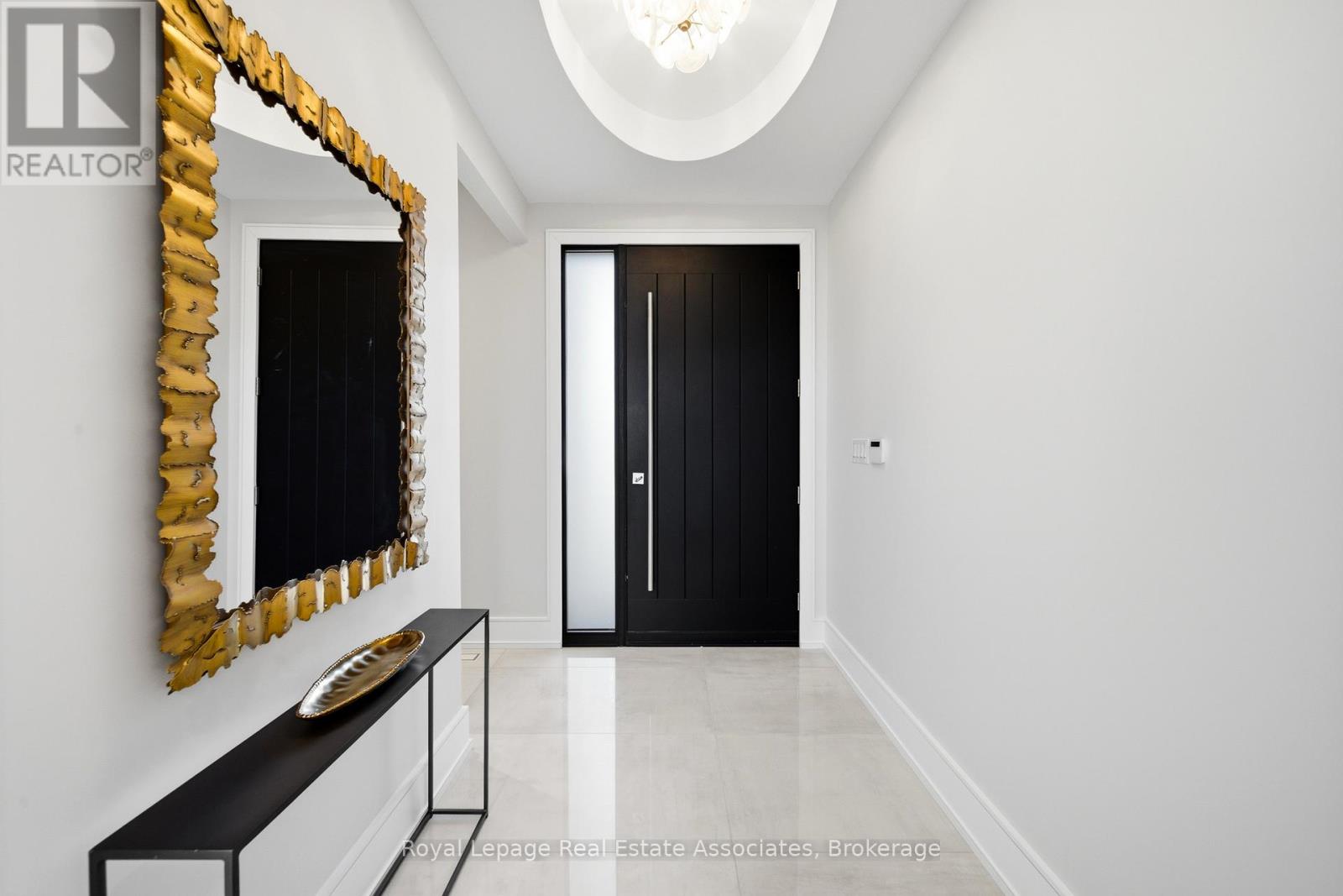 14 Joyce Parkway, Toronto, Ontario  M6B 2S9 - Photo 3 - W13429610