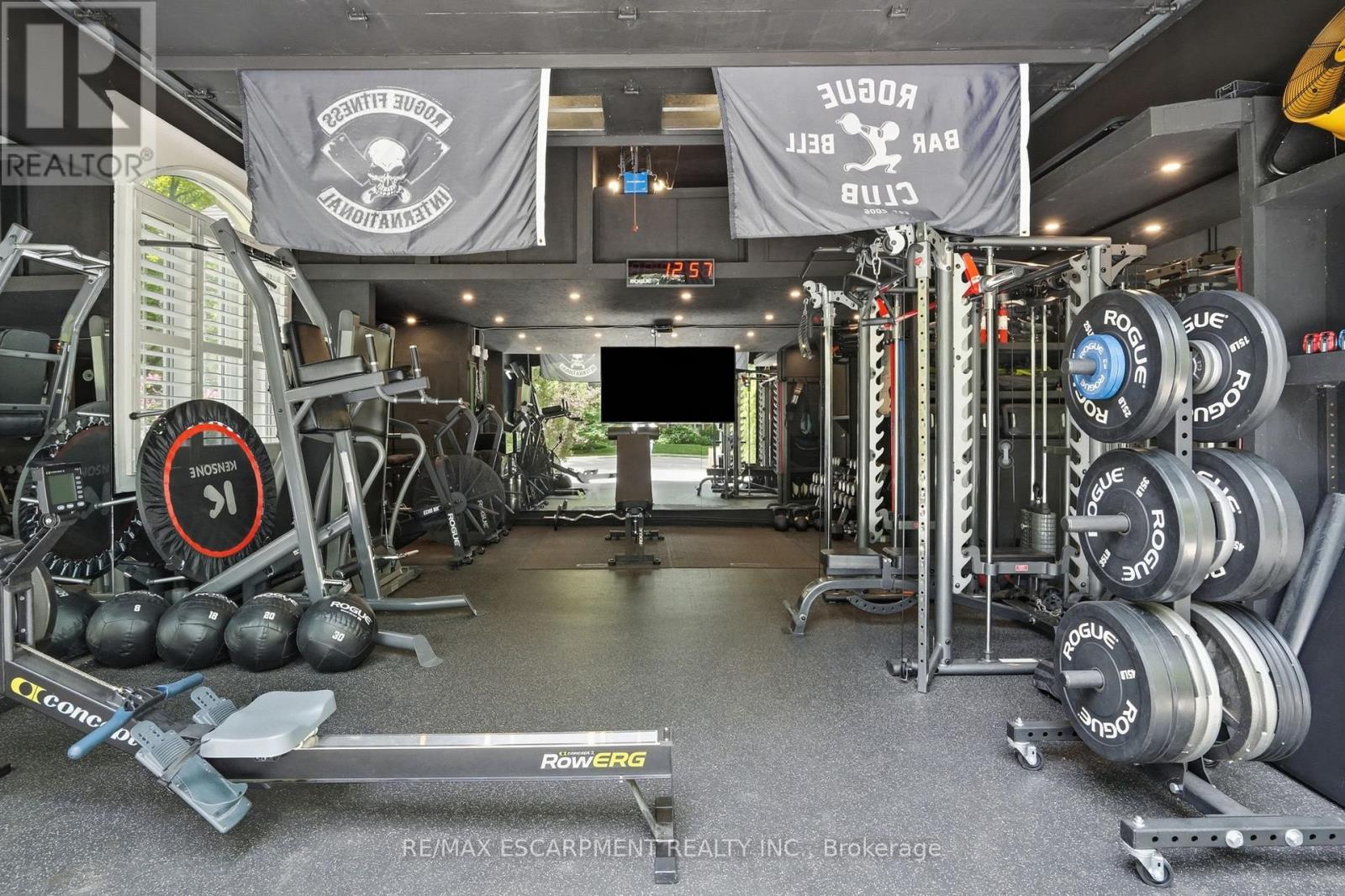 1320 Woodland Avenue, Mississauga, Ontario L5G 2X9 - Photo 43 - W13463404