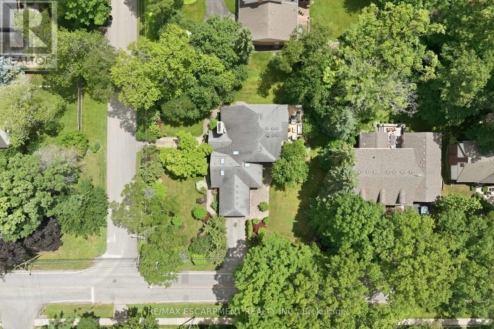 1320 Woodland Avenue, Mississauga, Ontario L5G 2X9 - Photo 50 - W13463404