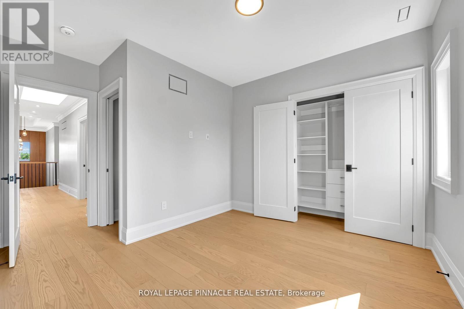 383 Southview Road, Oakville, Ontario L6K 2P7 - Photo 33 - W13463686