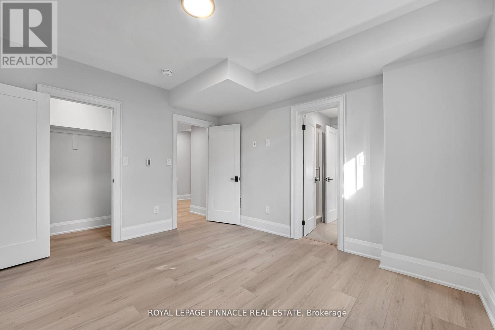 383 Southview Road, Oakville, Ontario L6K 2P7 - Photo 41 - W13463686