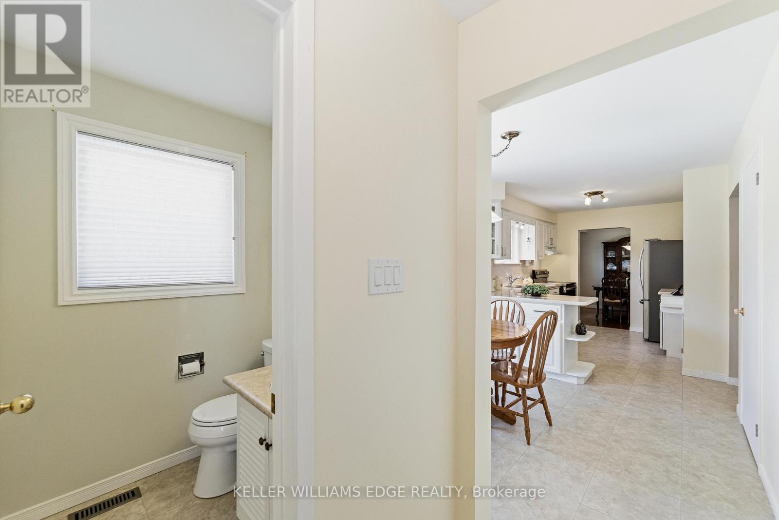 1495 Clinton Court, Burlington, Ontario  L7M 1N1 - Photo 15 - W13463708