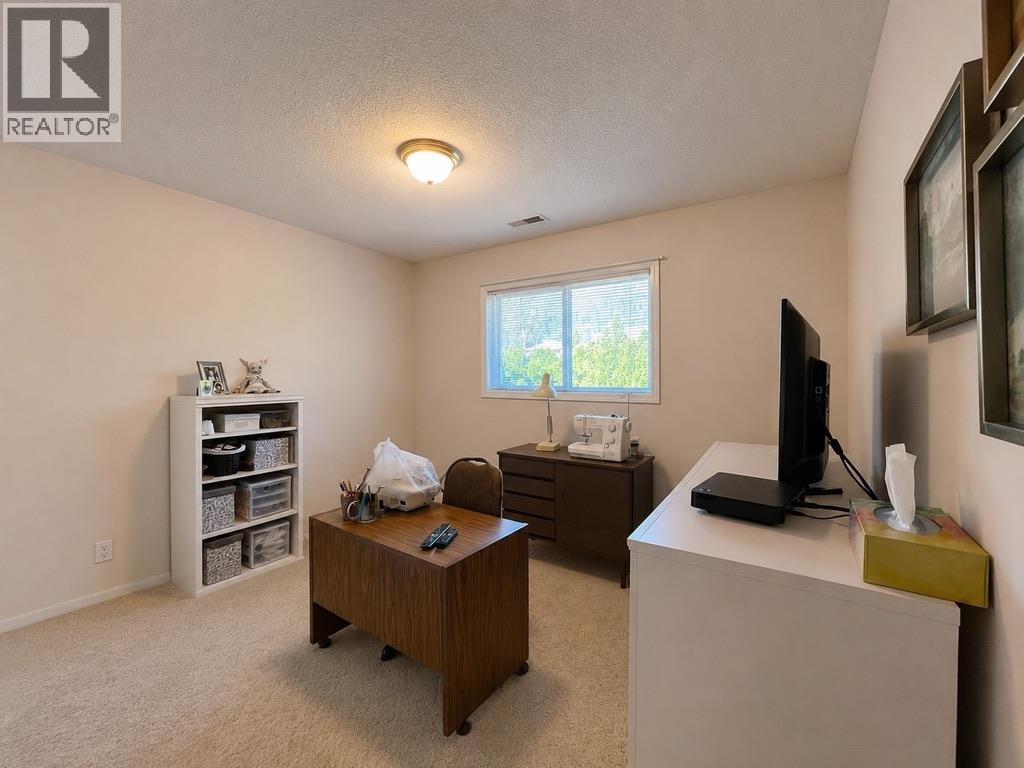 6-573 10th Ave Castlegar 10th Avenue Unit# 6, Castlegar, British Columbia  V1N 1K6 - Photo 13 - 10391841