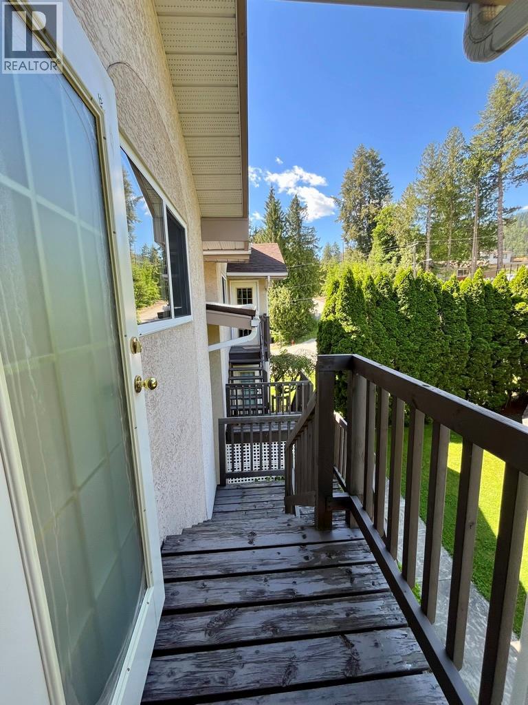 6-573 10th Ave Castlegar 10th Avenue Unit# 6, Castlegar, British Columbia  V1N 1K6 - Photo 20 - 10391841