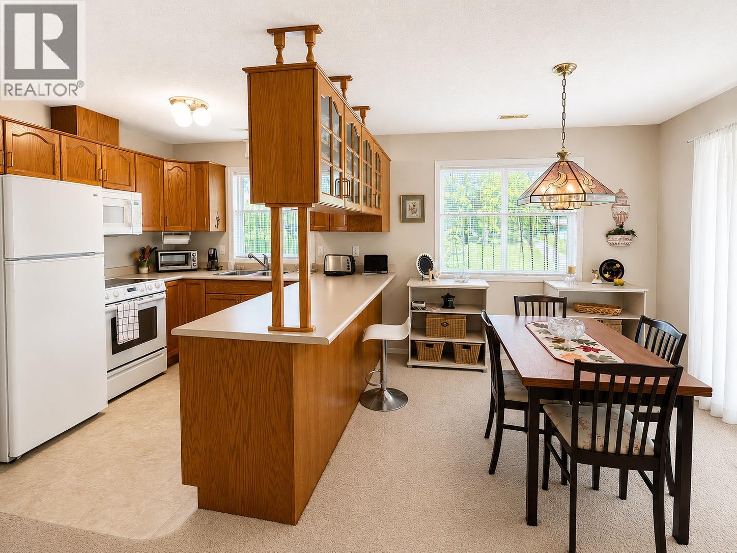 6-573 10th Ave Castlegar 10th Avenue Unit# 6, Castlegar, British Columbia  V1N 1K6 - Photo 6 - 10391841