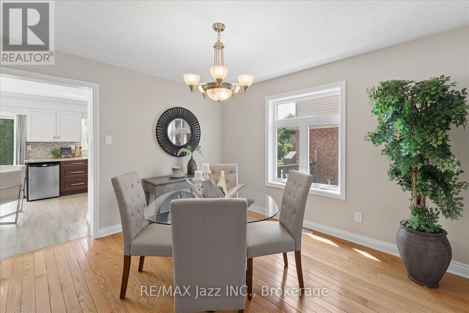 63 Bonnycastle Drive, Clarington, Ontario  L1C 4S8 - Photo 18 - E13463810