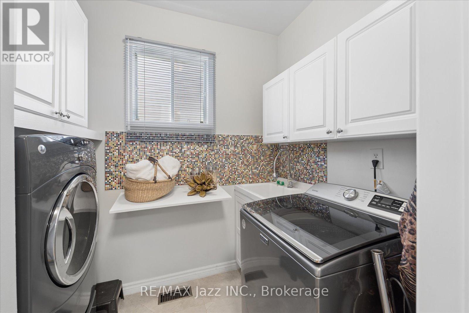 63 Bonnycastle Drive, Clarington, Ontario  L1C 4S8 - Photo 21 - E13463810