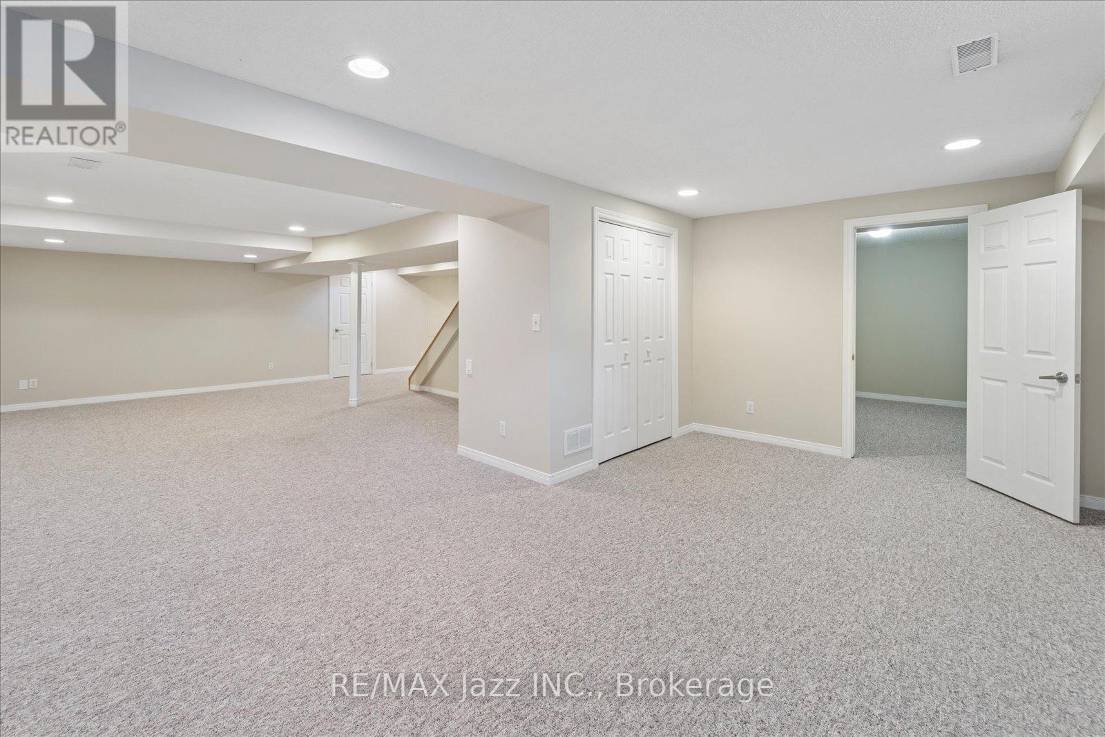 63 Bonnycastle Drive, Clarington, Ontario  L1C 4S8 - Photo 40 - E13463810