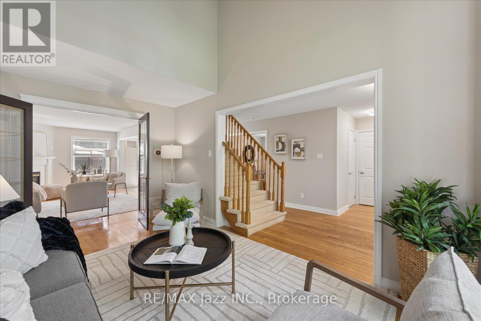63 Bonnycastle Drive, Clarington, Ontario  L1C 4S8 - Photo 7 - E13463810