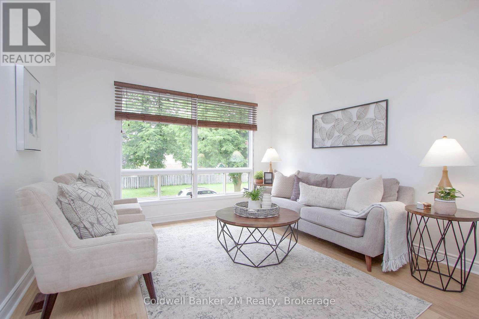 42 Kintyre Street, Clarington, Ontario  L1E 2E4 - Photo 4 - E13463922