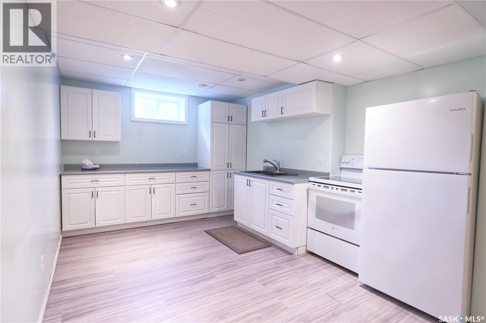 1037 Oxford Street E, Moose Jaw, Saskatchewan  S6H 7L4 - Photo 28 - SK039727