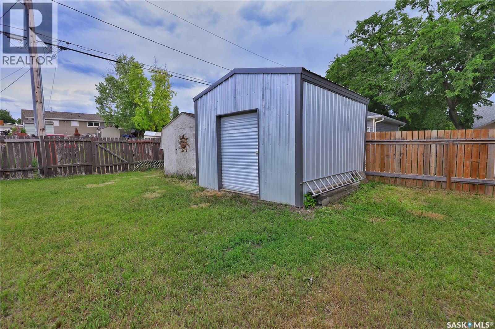 1037 Oxford Street E, Moose Jaw, Saskatchewan  S6H 7L4 - Photo 39 - SK039727