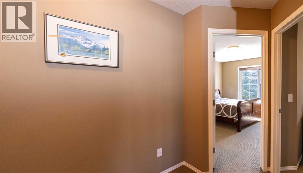 203, 11 Panatella Landing Nw, Calgary, Alberta  T3K 0K8 - Photo 17 - A2319198