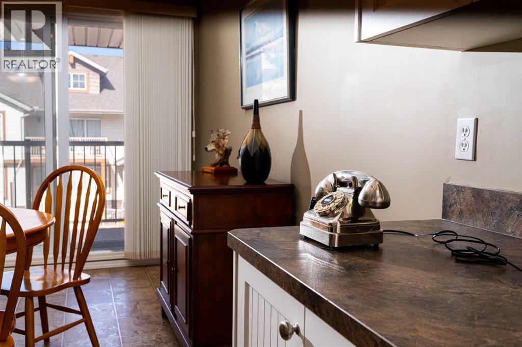 203, 11 Panatella Landing Nw, Calgary, Alberta  T3K 0K8 - Photo 12 - A2319198