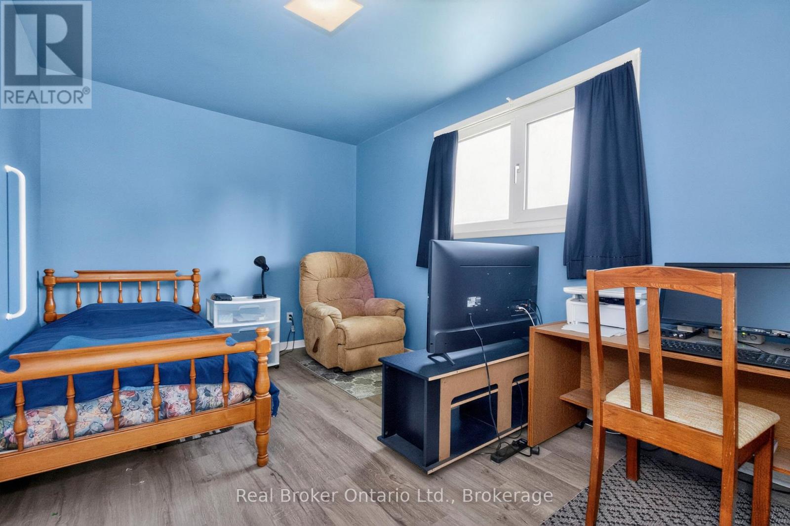531 Seventh Avenue, Tay (Port Mcnicoll), Ontario  L0K 1R0 - Photo 11 - S13463986