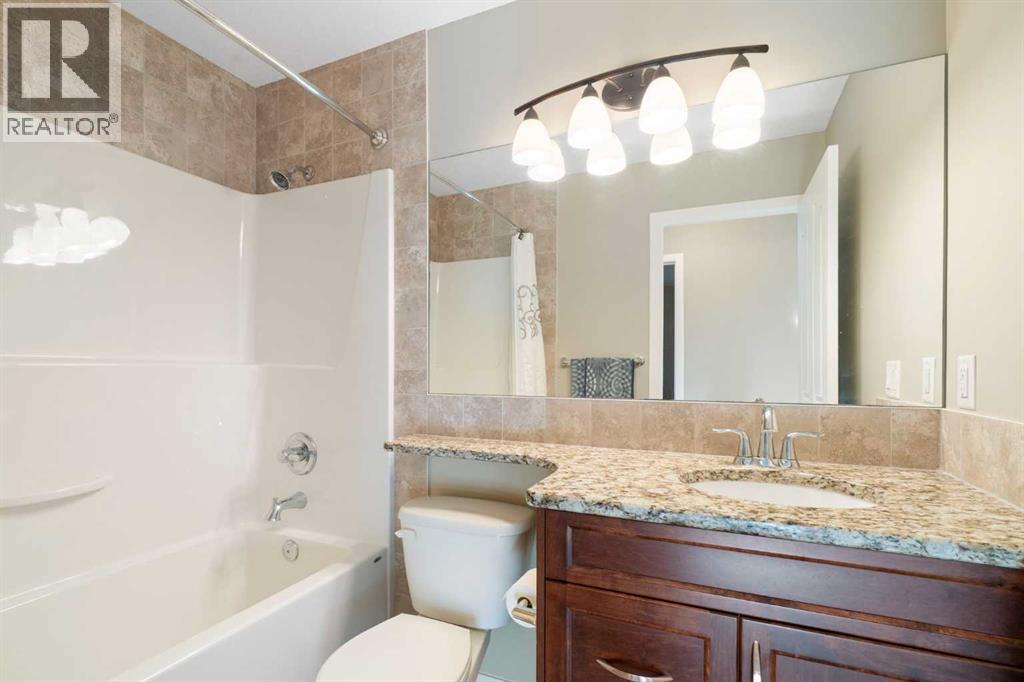 116 Brightoncrest Manor Se, Calgary, Alberta  T2Z 1A3 - Photo 35 - A2322449