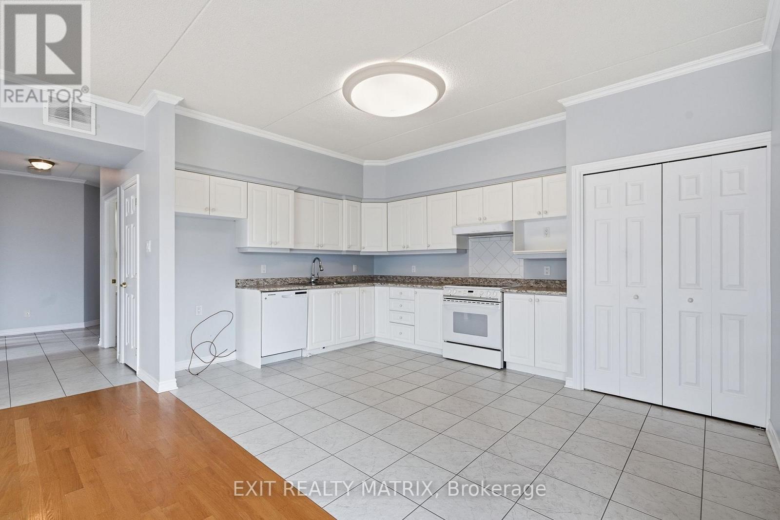 332 - 1303 Clement Street, Hawkesbury, Ontario  K6A 3P1 - Photo 7 - X13463830