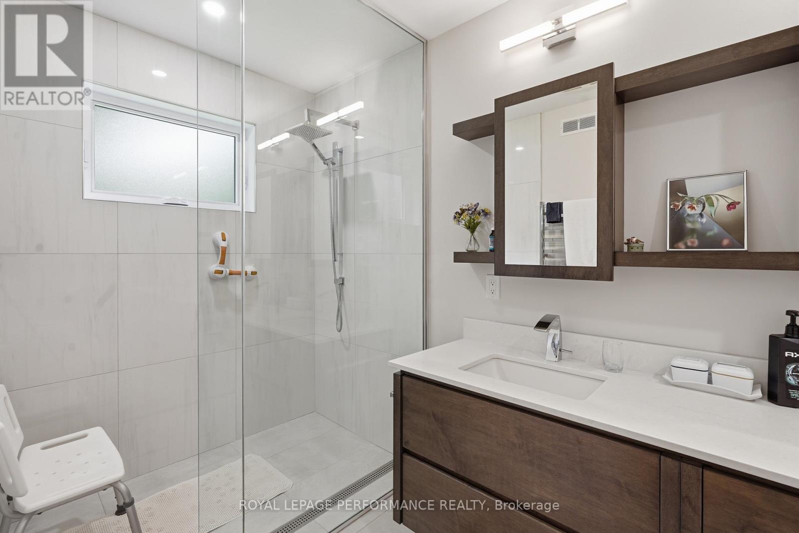 26 Marie-Eve Street, Alfred And Plantagenet, Ontario  K0B 1A0 - Photo 15 - X13463958