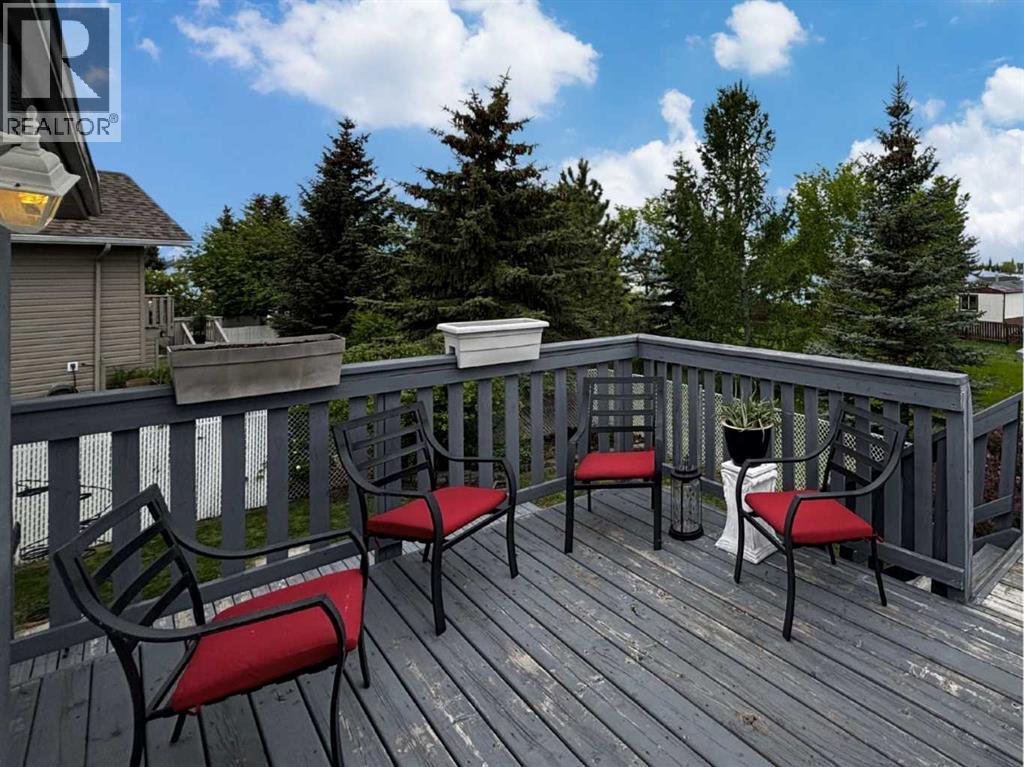 6244 Cypress Close, Olds, Alberta  T4H 1M7 - Photo 9 - A2322317