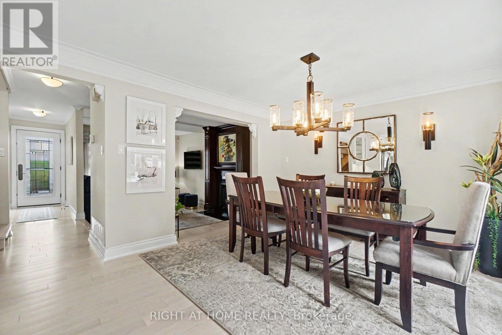1484 Meadowbrook Road, Ottawa, Ontario  K1B 5C3 - Photo 10 - X13463858