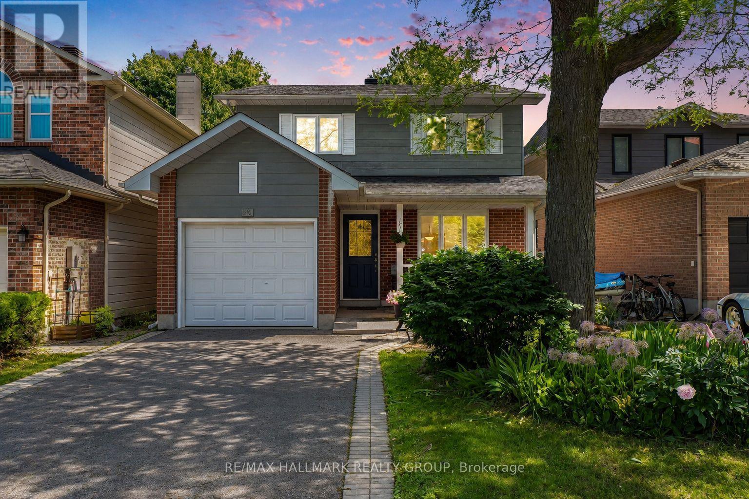 29 Carbery Drive, Ottawa, Ontario  K2S 1E5 - Photo 2 - X13463950