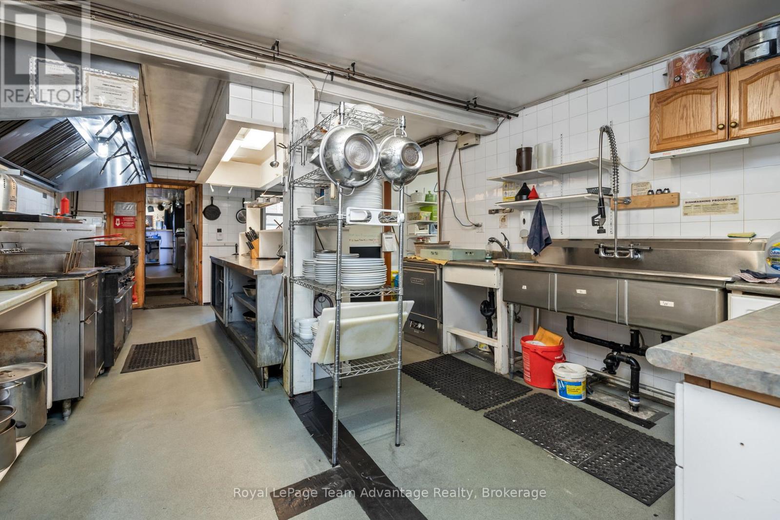 1294 Highway 520, Whitestone, Ontario  P0A 1G0 - Photo 26 - X13463926