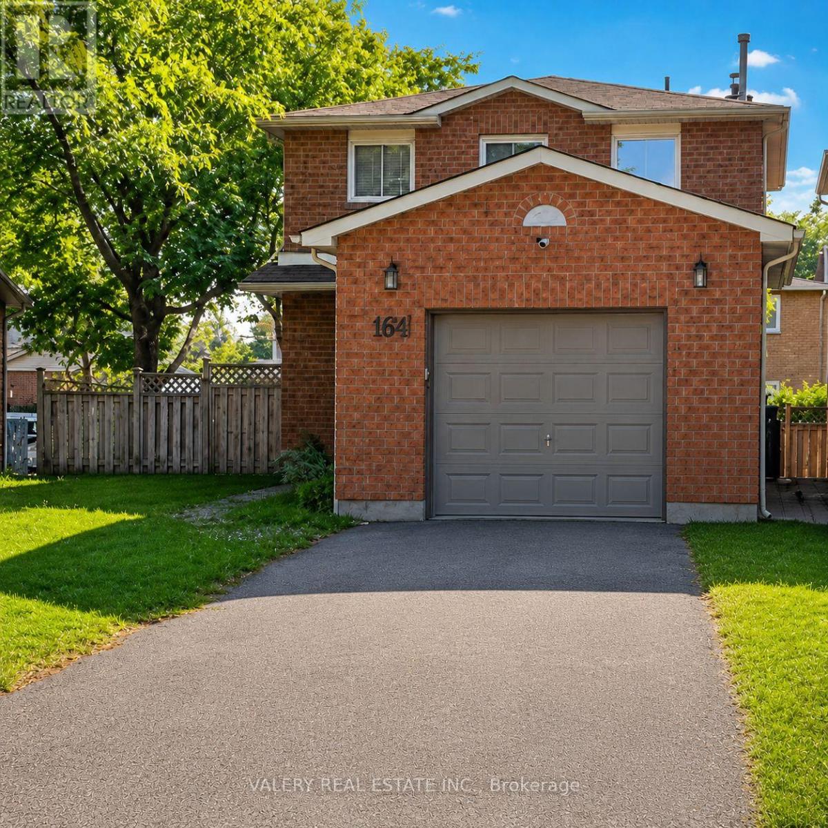 MAIN - 164 DANIELS CRESCENT, Ajax, Ontario