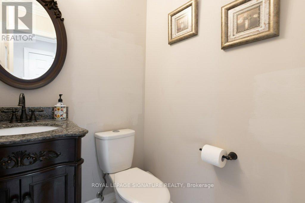 119 Chancellor Drive, Vaughan, Ontario  L4L 7M9 - Photo 5 - N13462848