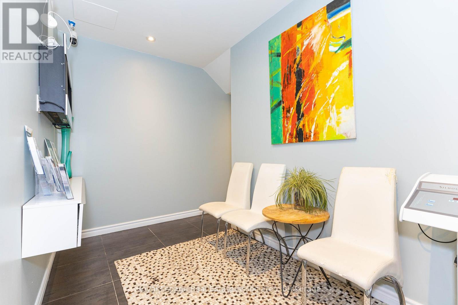 390 Bloor Street W, Toronto, Ontario M5S 1X4 - Photo 12 - C12566870