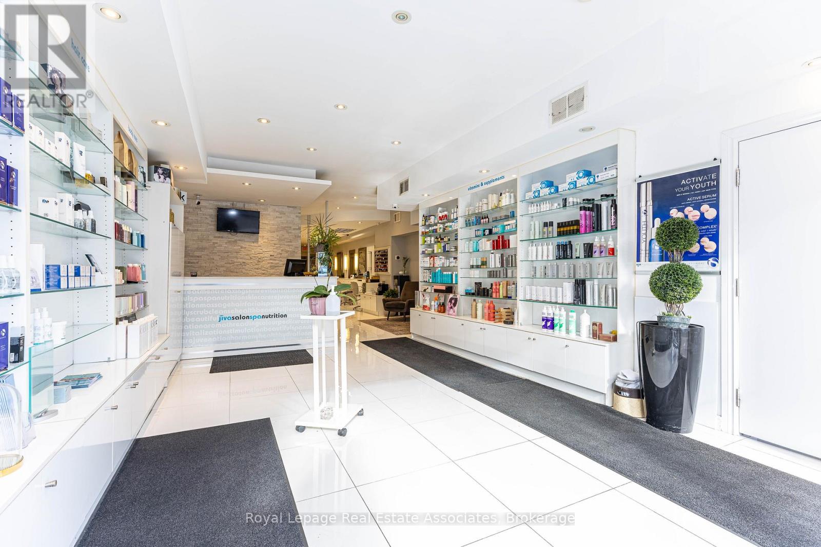 390 Bloor Street W, Toronto, Ontario M5S 1X4 - Photo 16 - C12566870