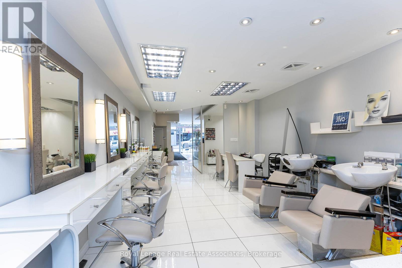 390 Bloor Street W, Toronto, Ontario M5S 1X4 - Photo 4 - C12566870