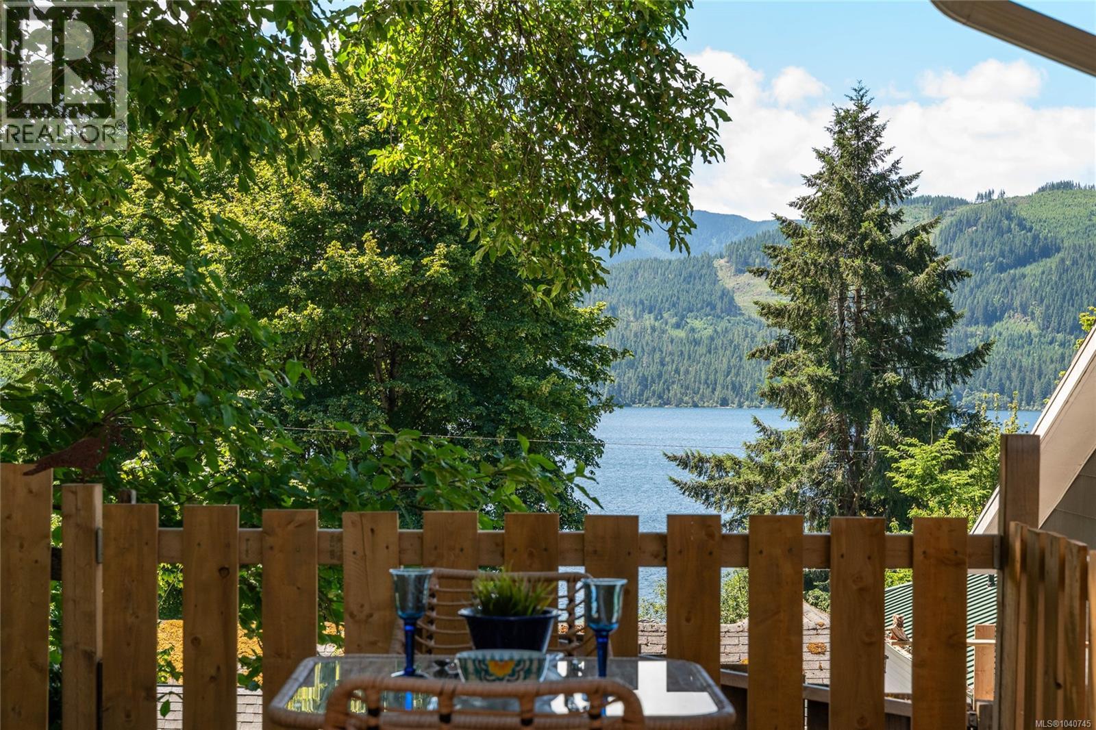 8555 Maple Ridge Rd, Youbou, British Columbia  V0R 3E1 - Photo 21 - 1040745