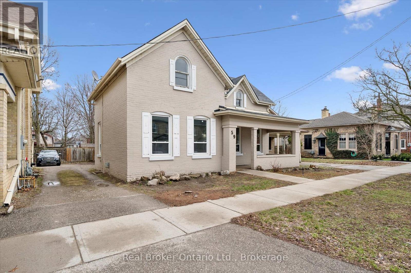 59 William Street, Brantford, Ontario  N3T 3K6 - Photo 3 - X12945696