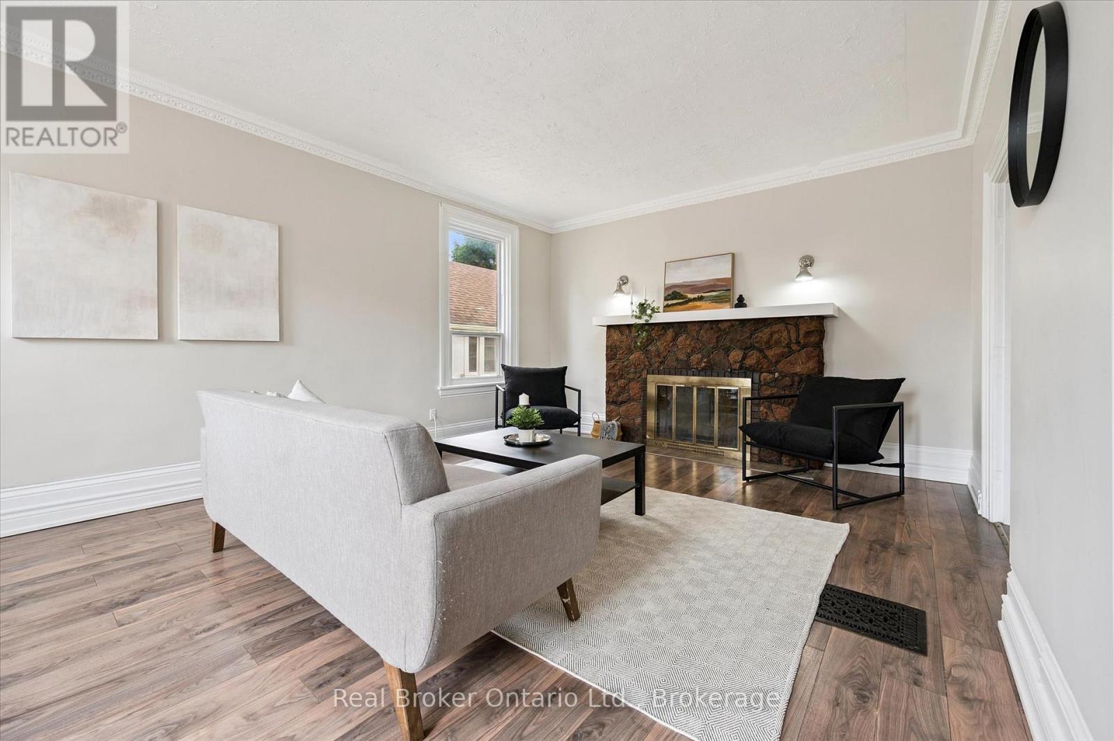 59 William Street, Brantford, Ontario  N3T 3K6 - Photo 8 - X12945696