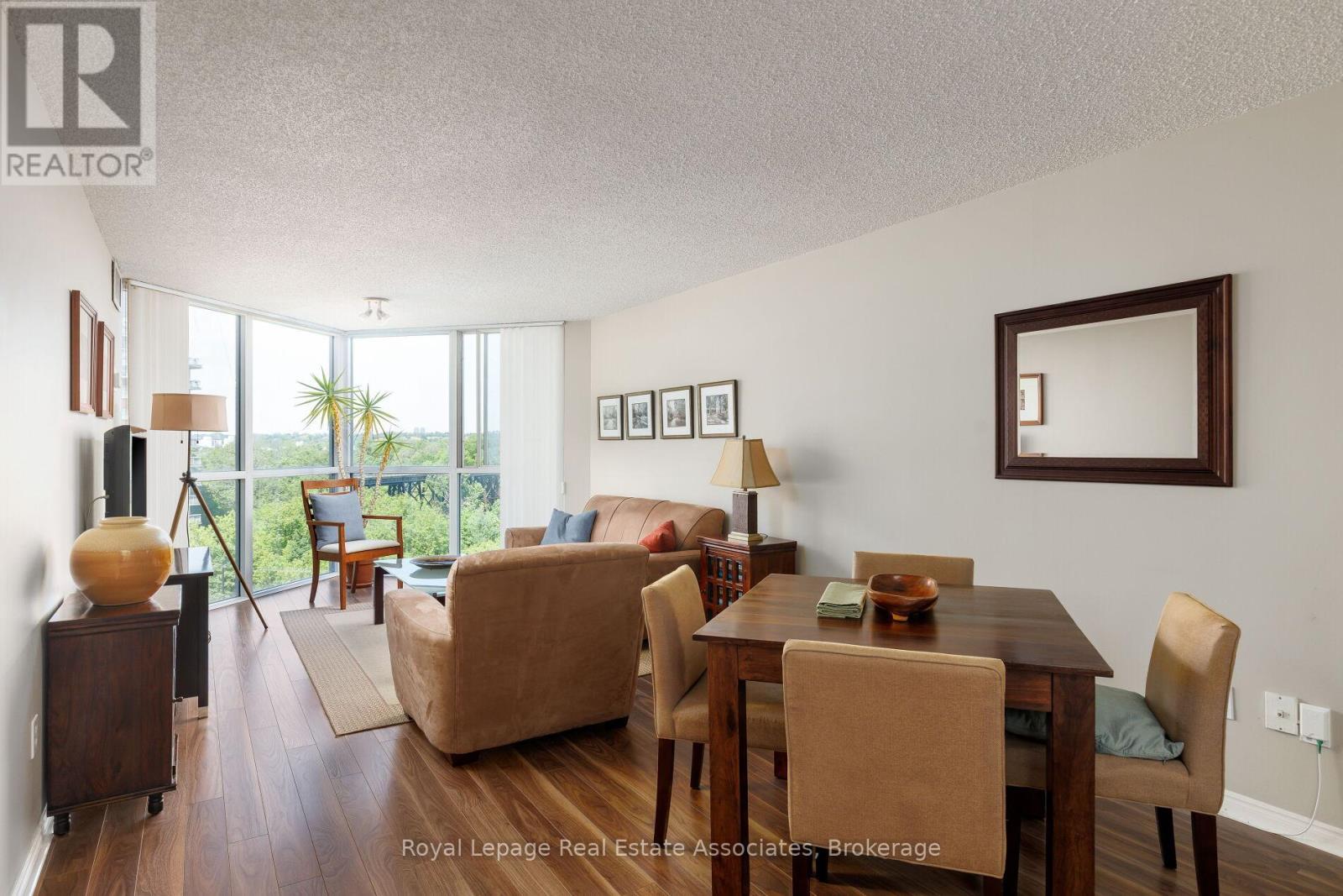 411 - 7 Concorde Place, Toronto, Ontario  M3C 3N4 - Photo 5 - C13246930