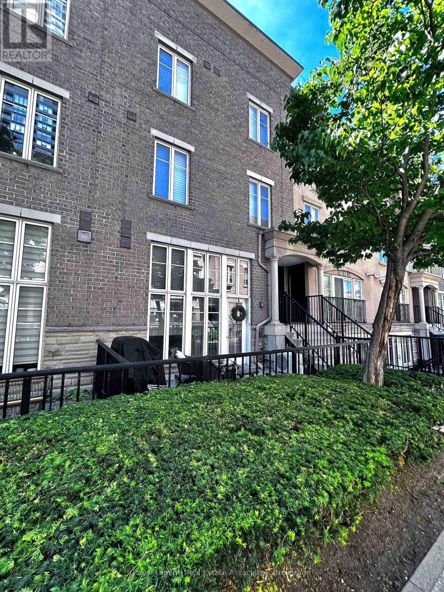 311 - 30 Western Battery Road, Toronto, Ontario  M6K 3N9 - Photo 1 - C13431406