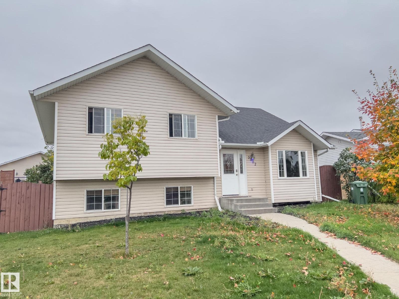 3802 42 Av, Bonnyville Town, Alberta  T9N 2J9 - Photo 1 - E4494451