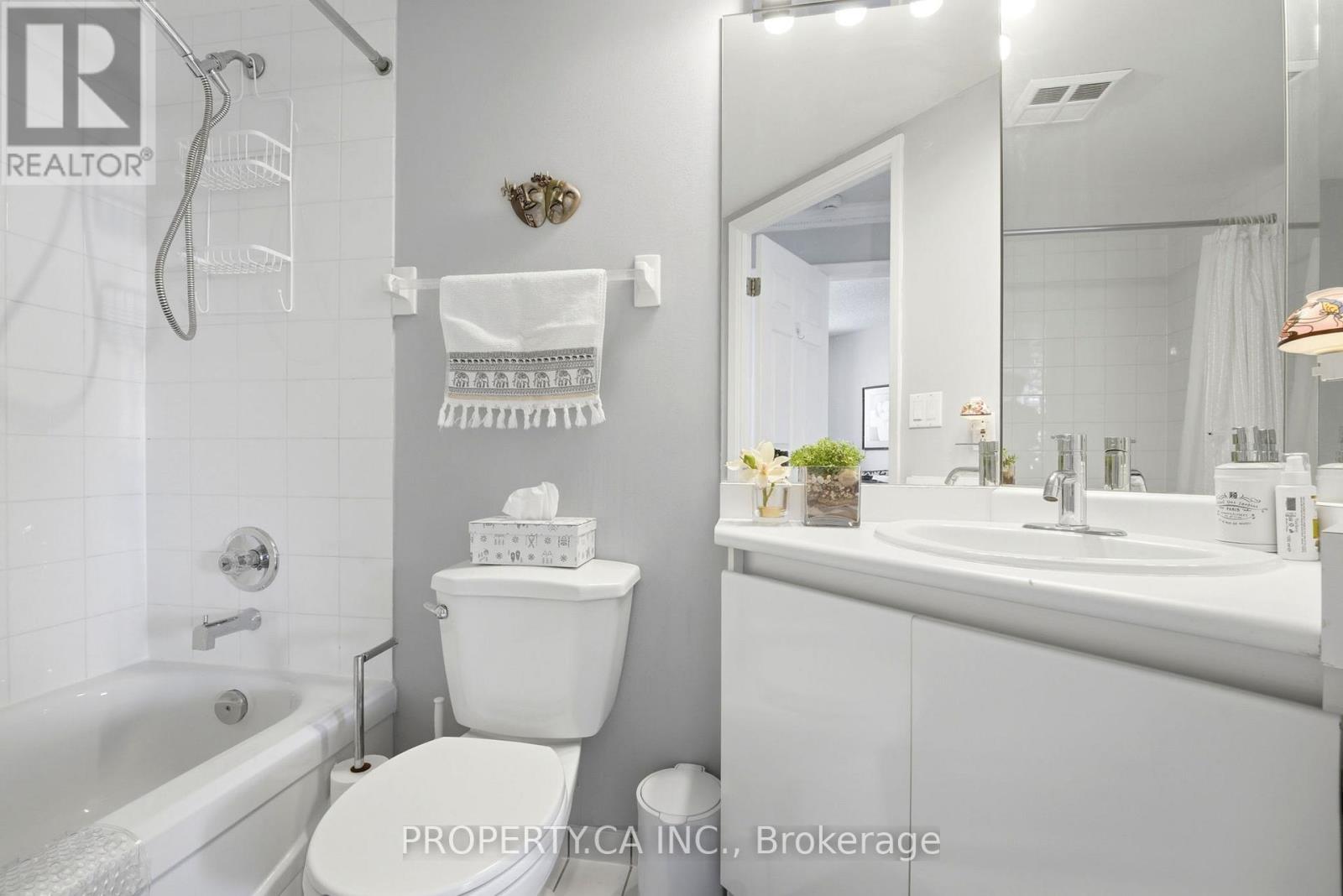 1108 - 7 Concorde Place, Toronto, Ontario  M3C 3N4 - Photo 34 - C13463962