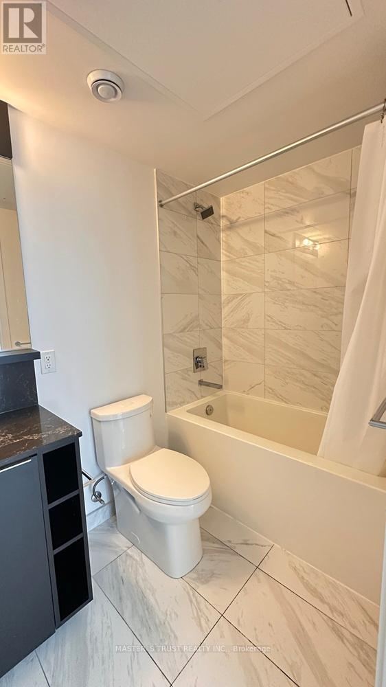 2303 - 85 Wood Street, Toronto, Ontario  M4Y 0E8 - Photo 12 - C13463994
