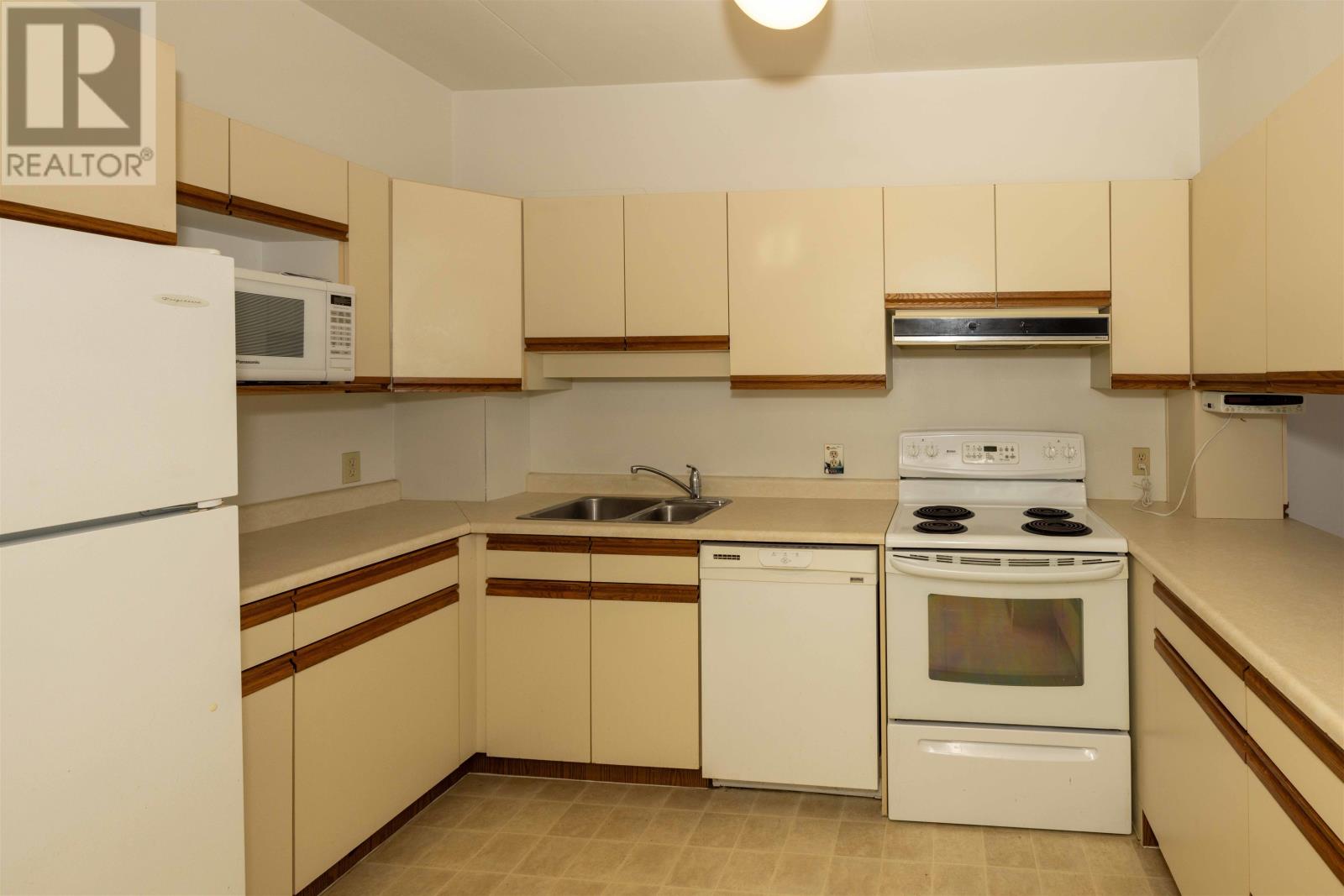 802 590 Beverly St, Thunder Bay, Ontario  P7B 6H1 - Photo 14 - TB2601588