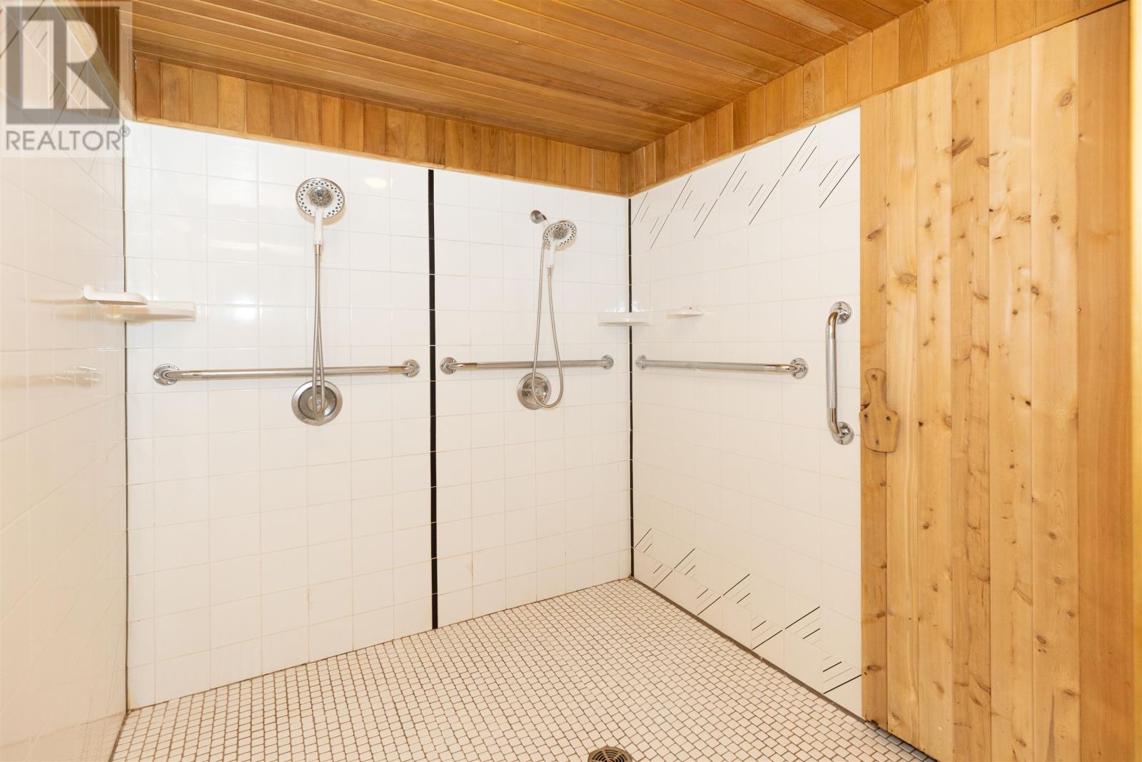 802 590 Beverly St, Thunder Bay, Ontario  P7B 6H1 - Photo 32 - TB2601588
