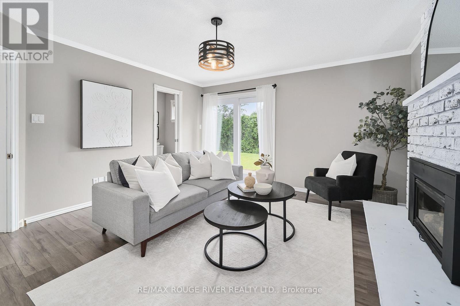 6 Ribblesdale Drive, Whitby, Ontario  L1N 6K6 - Photo 14 - E13463796
