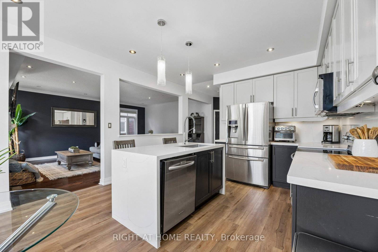99 Hockley Avenue, Clarington, Ontario  L1C 0G4 - Photo 16 - E13463836