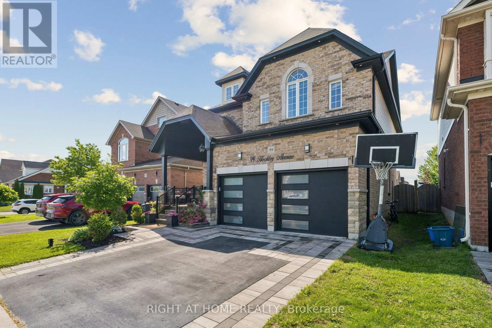 99 Hockley Avenue, Clarington, Ontario  L1C 0G4 - Photo 2 - E13463836