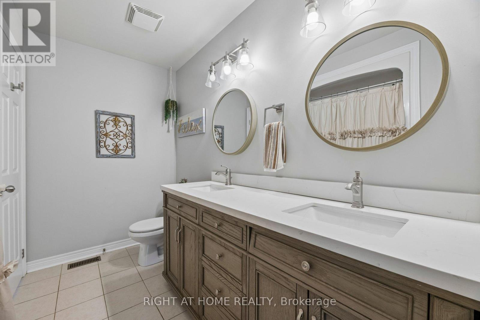 99 Hockley Avenue, Clarington, Ontario  L1C 0G4 - Photo 28 - E13463836
